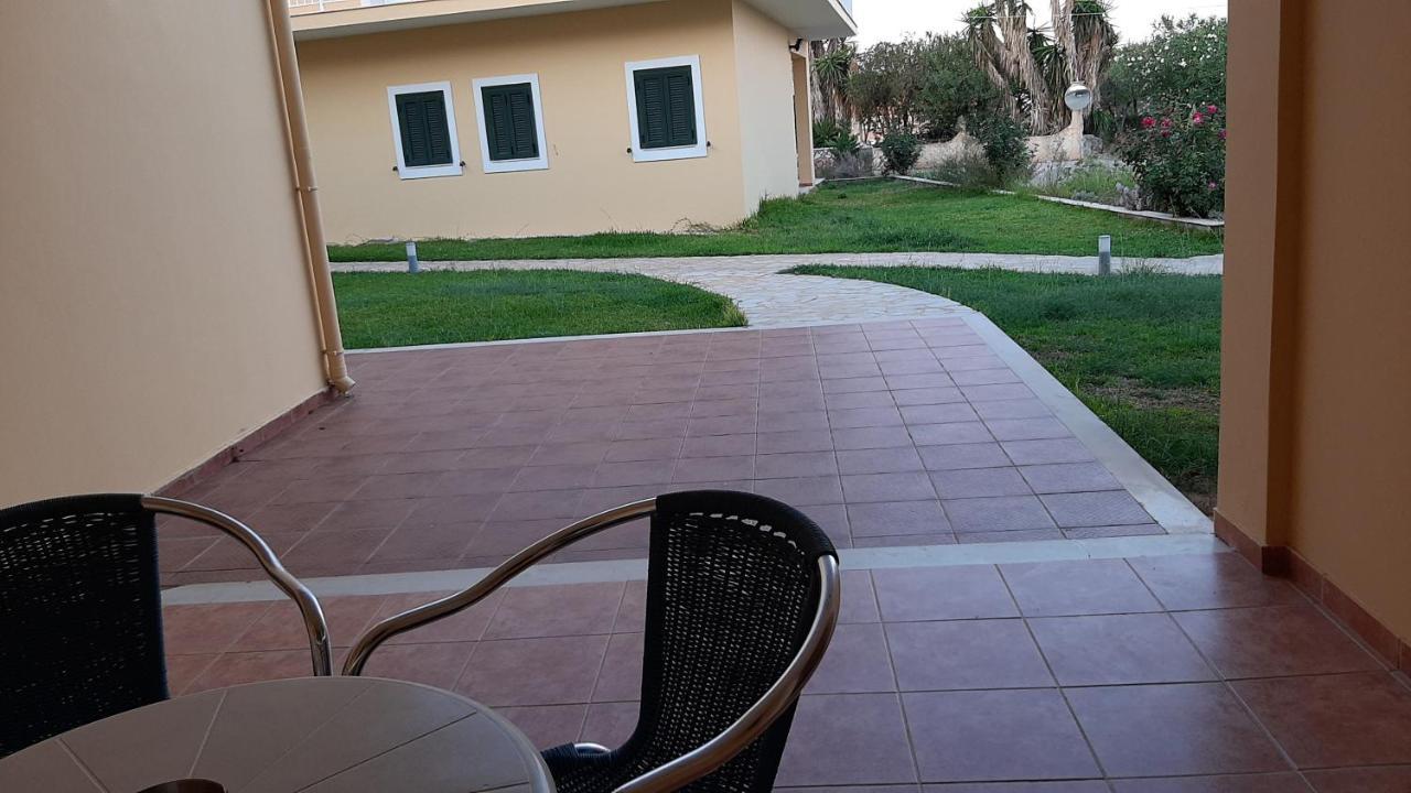 Lassi Hotel Dış mekan fotoğraf